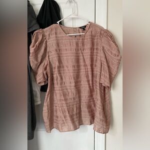 Light weight pink puff sleeve shirt size XL from express